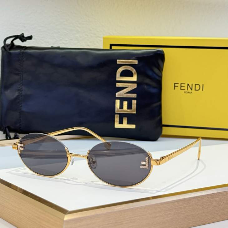 Picture of Fendi Sunglasses _SKUfw80238632fw